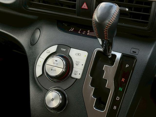 シエンタ ハイブリッドＧ　クエロ　禁煙車　純正ナビ　バックカメラ　両側電動スライド　ドライブレコーダー　シートヒーター　ＥＴＣ　ＬＥＤヘッドライト　ハーフレザーシート　衝突軽減ブレーキ　レーンキープ　１５インチアルミ　車検整備付（19枚目）