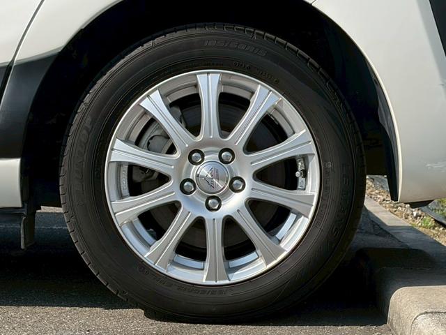 シエンタ ハイブリッドＧ　クエロ　禁煙車　純正ナビ　バックカメラ　両側電動スライド　ドライブレコーダー　シートヒーター　ＥＴＣ　ＬＥＤヘッドライト　ハーフレザーシート　衝突軽減ブレーキ　レーンキープ　１５インチアルミ　車検整備付（50枚目）