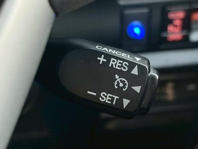 ノア Ｓｉ　禁煙　純正１０インチナビ　バックカメラ　ドラレコ　デジタルインナーミラー　クルーズコントロール　両側パワースライドドア　衝突軽減ブレーキ　ＥＴＣ　ＬＥＤヘッドライト　純正１６インチアルミ　スマートキー（31枚目）