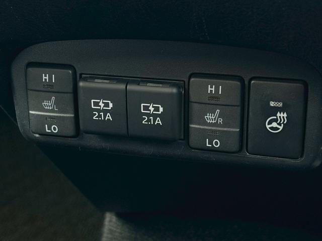 シエンタ ファンベースＧ　禁煙　純正ナビ　全周囲モニター　両側パワースライドドア　シートヒーター　ステアリングヒーター　衝突軽減　レーンキープ　ＥＴＣ　ＬＥＤヘッドライト　地デジ　Ｂｌｕｅｔｏｏｔｈ　ＵＳＢ接続　スマートキー（15枚目）