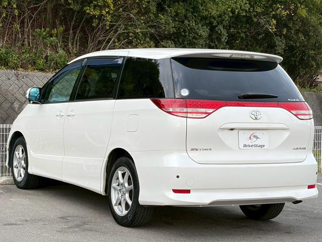 エスティマ ２．４アエラス　Ｇエディション　４ＷＤ　禁煙　純正ナビ　バックカメラ　インテリキー　両側パワースライドドア　ＥＴＣ車載器　ＨＩＤヘッドライト　ＣＤ・ＤＶＤ再生可　録音可　プッシュスタート　純正１７インチアルミ　電格ミラー　車検整備付（8枚目）