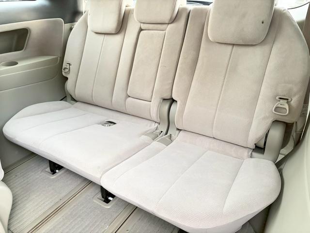 エスティマ ２．４アエラス　Ｇエディション　４ＷＤ　禁煙　純正ナビ　バックカメラ　インテリキー　両側パワースライドドア　ＥＴＣ車載器　ＨＩＤヘッドライト　ＣＤ・ＤＶＤ再生可　録音可　プッシュスタート　純正１７インチアルミ　電格ミラー　車検整備付（36枚目）