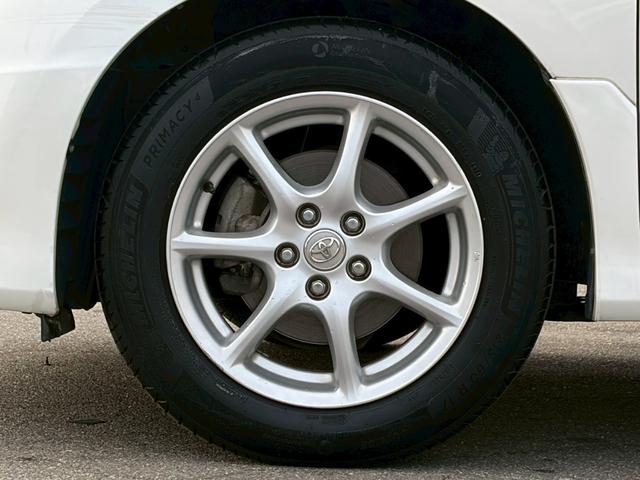 エスティマ ２．４アエラス　Ｇエディション　４ＷＤ　禁煙　純正ナビ　バックカメラ　インテリキー　両側パワースライドドア　ＥＴＣ車載器　ＨＩＤヘッドライト　ＣＤ・ＤＶＤ再生可　録音可　プッシュスタート　純正１７インチアルミ　電格ミラー　車検整備付（46枚目）