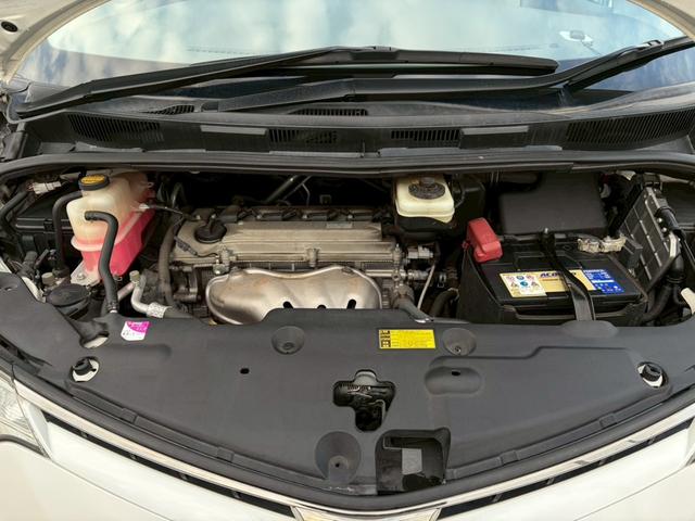 エスティマ ２．４アエラス　Ｇエディション　４ＷＤ　禁煙　純正ナビ　バックカメラ　インテリキー　両側パワースライドドア　ＥＴＣ車載器　ＨＩＤヘッドライト　ＣＤ・ＤＶＤ再生可　録音可　プッシュスタート　純正１７インチアルミ　電格ミラー　車検整備付（48枚目）