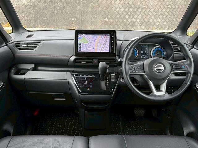 ルークス ハイウェイスター　Ｇターボプロパイロットエディション　禁煙　純正９インチナビ　黒革　アラウンドビューモニター　両側パワースライドドア　デジタルインナーミラー　レーダークルーズ　フルセグ　前後ドラレコ　ＬＥＤヘッドライト　純正１５インチアルミ　インテリキー（7枚目）