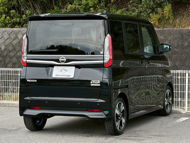 ルークス ハイウェイスター　Ｇターボプロパイロットエディション　禁煙　純正９インチナビ　黒革　アラウンドビューモニター　両側パワースライドドア　デジタルインナーミラー　レーダークルーズ　フルセグ　前後ドラレコ　ＬＥＤヘッドライト　純正１５インチアルミ　インテリキー（9枚目）