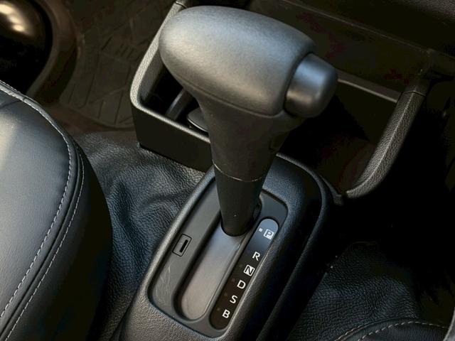 ハイゼットトラック ジャンボエクストラ　ワンオーナー　ユーザー買取　禁煙　社外ナビ　フルセグ　インテリキー　プッシュスタート　衝突軽減　レーンキープ　ＬＥＤヘッドライト　オートライト　ＥＴＣ　電格ミラー　パワーウインドウ　前後クリソナ（19枚目）