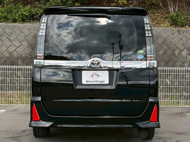 ヴォクシー ＺＳ　禁煙　社外メモリーナビ　バックカメラ　ドラレコ　パワースライドドア　インテリキー　ＬＥＤヘッドライト　ＥＴＣ　フルセグ　Ｂｌｕｅｔｏｏｔｈ　ＵＳＢ接続　純正１６インチアルミ　７人乗り　プッシュスタート（24枚目）