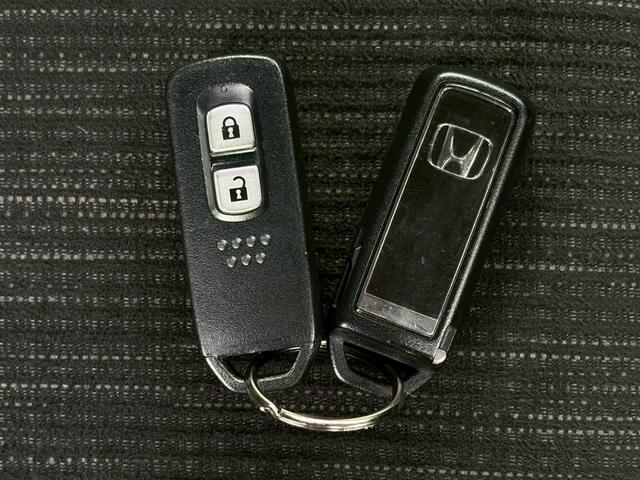 Ｎ－ＷＧＮカスタム Ｌ・ターボホンダセンシング　禁煙車　前後ドラレコ　純正ナビ　バックカメラ　レーダークルーズ　電動パーキングブレーキ　シートヒーター　パドルシフト　ハーフレザーシート　ＬＥＤヘッドライト　ＥＴＣ　フルセグ　純正１５ＡＷ　車検整備付（8枚目）