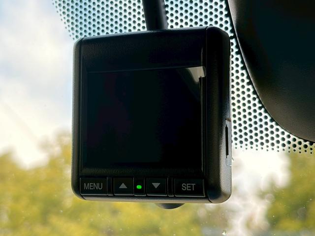 Ｎ－ＷＧＮカスタム Ｌ・ターボホンダセンシング　禁煙車　前後ドラレコ　純正ナビ　バックカメラ　レーダークルーズ　電動パーキングブレーキ　シートヒーター　パドルシフト　ハーフレザーシート　ＬＥＤヘッドライト　ＥＴＣ　フルセグ　純正１５ＡＷ　車検整備付（14枚目）