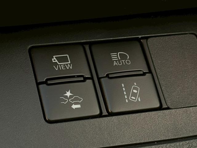 シエンタ Ｇ　クエロ　ユーザー買取　ワンオーナー　屋根付き車庫保管　純正ナビ　全周囲カメラ　両側オートスライド　シートヒーター　フルセグＴＶ　スマートキー　衝突軽減　ステアリングヒーター　純正１６ＡＷ　ＥＴＣ　走行７千キロ（32枚目）