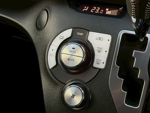 シエンタ Ｇ　クエロ　ユーザー買取　ワンオーナー　屋根付き車庫保管　純正ナビ　全周囲カメラ　両側オートスライド　シートヒーター　フルセグＴＶ　スマートキー　衝突軽減　ステアリングヒーター　純正１６ＡＷ　ＥＴＣ　走行７千キロ（35枚目）