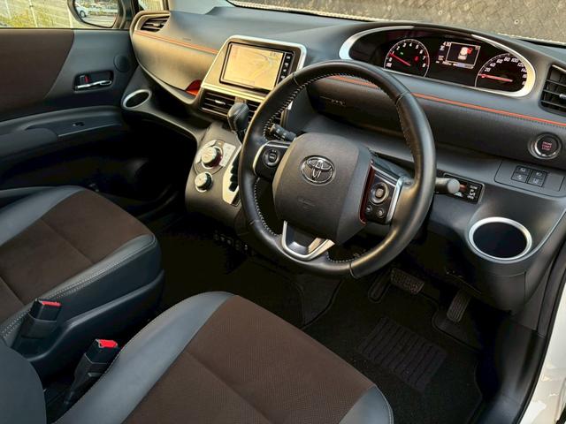 シエンタ Ｇ　クエロ　ユーザー買取　ワンオーナー　屋根付き車庫保管　純正ナビ　全周囲カメラ　両側オートスライド　シートヒーター　フルセグＴＶ　スマートキー　衝突軽減　ステアリングヒーター　純正１６ＡＷ　ＥＴＣ　走行７千キロ（36枚目）