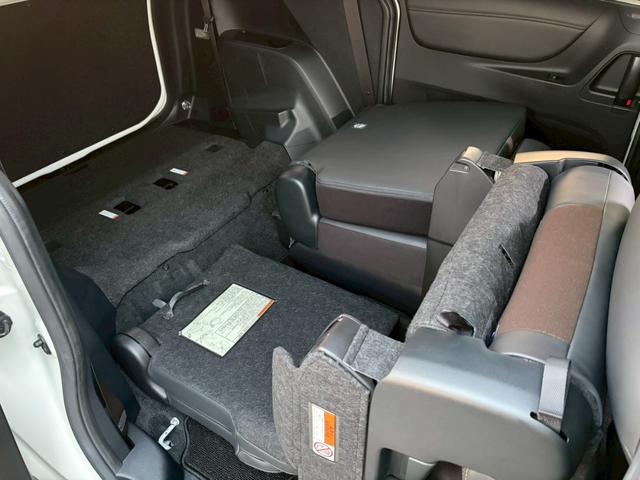 シエンタ Ｇ　クエロ　ユーザー買取　ワンオーナー　屋根付き車庫保管　純正ナビ　全周囲カメラ　両側オートスライド　シートヒーター　フルセグＴＶ　スマートキー　衝突軽減　ステアリングヒーター　純正１６ＡＷ　ＥＴＣ　走行７千キロ（40枚目）