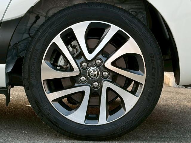 シエンタ Ｇ　クエロ　ユーザー買取　ワンオーナー　屋根付き車庫保管　純正ナビ　全周囲カメラ　両側オートスライド　シートヒーター　フルセグＴＶ　スマートキー　衝突軽減　ステアリングヒーター　純正１６ＡＷ　ＥＴＣ　走行７千キロ（51枚目）