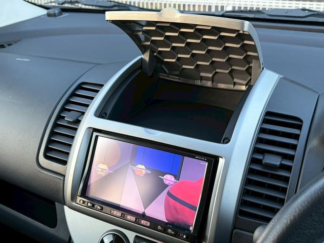 ノート １５Ｘ　ＳＶ＋プラズマ　走行約１２８００ｋｍ！　ユーザー買取車　ワンオーナー　禁煙車　後期型　純正ナビ　バックカメラ　フルセグ　ＥＴＣ　純正サンドバイザー　エコモード　インテリジェントキー　Ｂｌｕｅｔｏｏｔｈ　オートエアコン（20枚目）