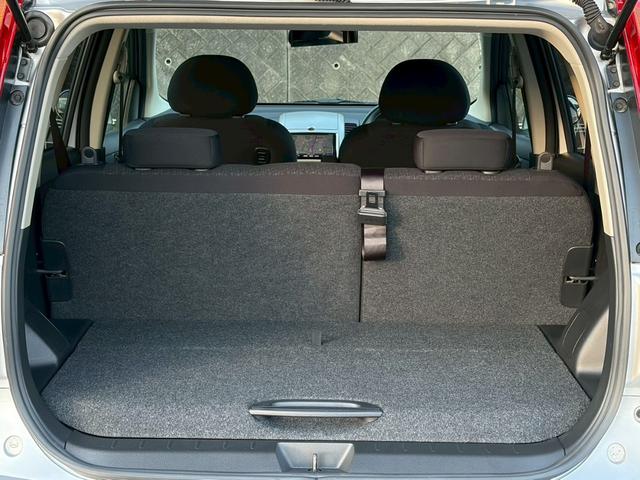 ノート １５Ｘ　ＳＶ＋プラズマ　走行約１２８００ｋｍ！　ユーザー買取車　ワンオーナー　禁煙車　後期型　純正ナビ　バックカメラ　フルセグ　ＥＴＣ　純正サンドバイザー　エコモード　インテリジェントキー　Ｂｌｕｅｔｏｏｔｈ　オートエアコン（32枚目）