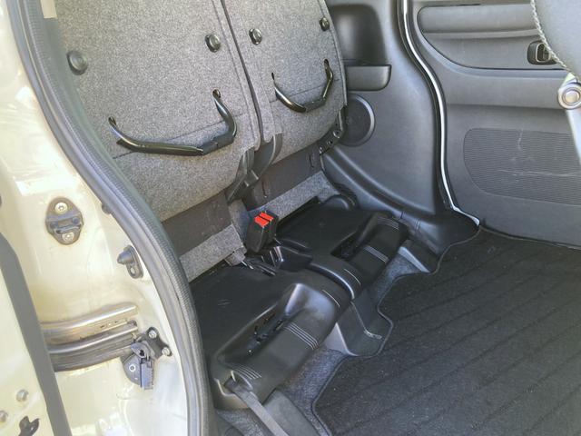 N-BOXカスタム G SSパッケージ ユーザー買取車 禁煙 社外8インチナビ バックカメラ ドラレコ 衝突軽減ブレーキ HIDヘッドライト 両側パワースライドドア シートヒーター フルセグ ETC レーダー探知機 純正14インチアルミ(47枚目)