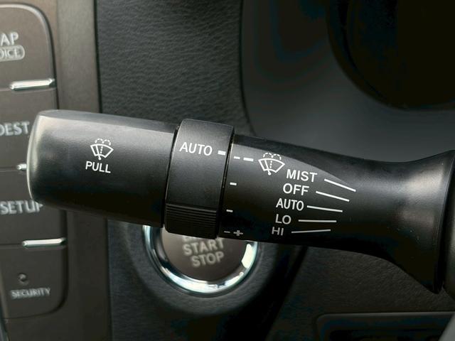 ＩＳ ＩＳ２５０　バージョンＬ　後期　サンルーフ　黒革　レーダークルーズ　純正ナビ　禁煙　ベンチレーション　バックカメラ　ドラレコ　リア電動サンシェード　Ｂｌｕｅｔｏｏｔｈ　ＵＳＢ・ＡＵＸ接続　純正１８ＡＷ　ＥＴＣ　車検整備付（29枚目）