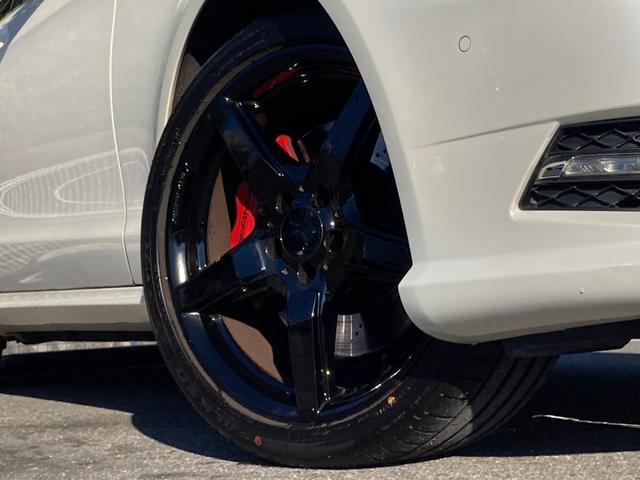 ＣＬＳクラス シューティングブレーク ＣＬＳ３５０シューティングブレークＡＭＧスポツパック　ユーザー買取　ワンオーナー　サンルーフ　黒革　メモリ付パワーシート　純正１９インチＡＷ　シートヒーター　パワーバックドア　エアサス　ＡＣＣ　純正ナビ　フルセグ　バックカメラ　ＬＥＤヘッドライト　禁煙（7枚目）