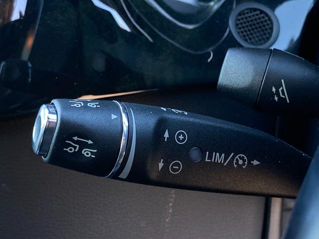 ＣＬＳクラス シューティングブレーク ＣＬＳ３５０シューティングブレークＡＭＧスポツパック　ユーザー買取　ワンオーナー　サンルーフ　黒革　メモリ付パワーシート　純正１９インチＡＷ　シートヒーター　パワーバックドア　エアサス　ＡＣＣ　純正ナビ　フルセグ　バックカメラ　ＬＥＤヘッドライト　禁煙（21枚目）