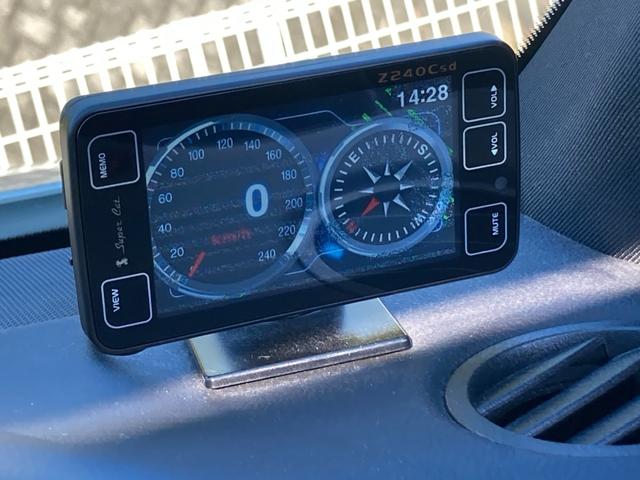 ＣＬＳクラス シューティングブレーク ＣＬＳ３５０シューティングブレークＡＭＧスポツパック　ユーザー買取　ワンオーナー　サンルーフ　黒革　メモリ付パワーシート　純正１９インチＡＷ　シートヒーター　パワーバックドア　エアサス　ＡＣＣ　純正ナビ　フルセグ　バックカメラ　ＬＥＤヘッドライト　禁煙（26枚目）