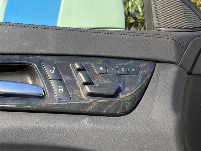 ＣＬＳクラス シューティングブレーク ＣＬＳ３５０シューティングブレークＡＭＧスポツパック　ユーザー買取　ワンオーナー　サンルーフ　黒革　メモリ付パワーシート　純正１９インチＡＷ　シートヒーター　パワーバックドア　エアサス　ＡＣＣ　純正ナビ　フルセグ　バックカメラ　ＬＥＤヘッドライト　禁煙（51枚目）