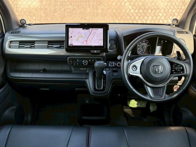 N-WGNカスタム L・ターボホンダセンシング BLITZ車高調 無限マフラー フルエアロ 無限フロントグリル 9型メモリーナビ フロント・バックカメラ 前後ドラレコ カロッツェリアスピーカー レーダークルーズ ハーフレザー フルセグ HDMI接続(5枚目)