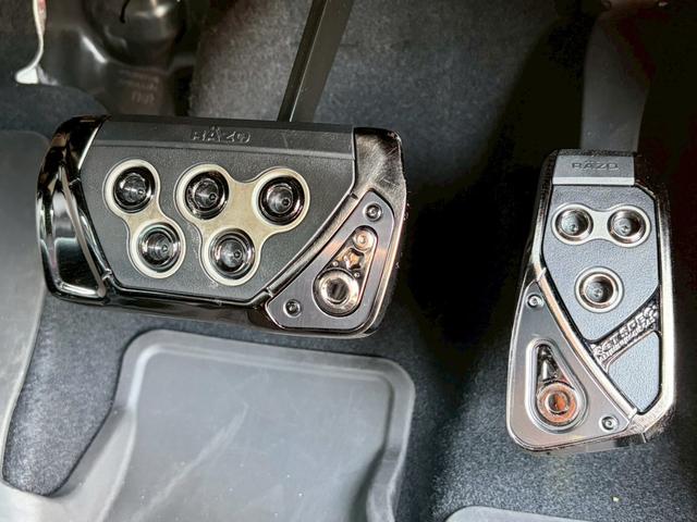 N-WGNカスタム L・ターボホンダセンシング BLITZ車高調 無限マフラー フルエアロ 無限フロントグリル 9型メモリーナビ フロント・バックカメラ 前後ドラレコ カロッツェリアスピーカー レーダークルーズ ハーフレザー フルセグ HDMI接続(28枚目)