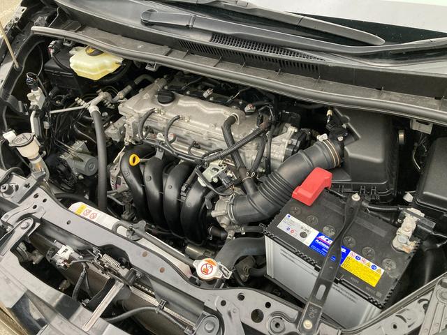 ヴォクシー ＺＳ　煌　禁煙　純正ナビ　フリップダウンモニター　バックカメラ　両側パワースライドドア　クルーズコントロール　衝突軽減ブレーキ　レーンキープ　ＵＳＢポート　フルセグ　スマートキー　純正１６インチＡＷ　車検整備付（35枚目）