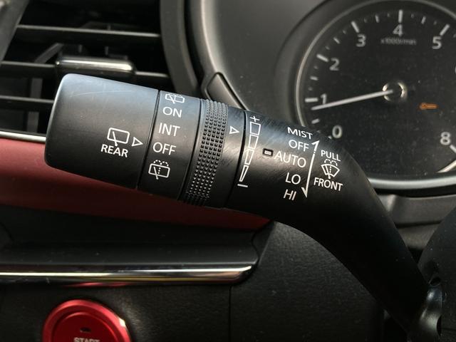ＭＡＺＤＡ３ファストバック Ｘバーガンディ　セレクション　禁煙　ＢＯＳＥ　赤革　メモリ付きパワーシート　３６０度カメラ　純正ナビ　純正１８インチＡＷ　レーダークルーズ　ＨＵＤ　ＢＳＭ　ＥＴＣ　ＨＤＭＩ接続　フルセグ　シートヒーター　ハンドルヒーター　車検整備（17枚目）