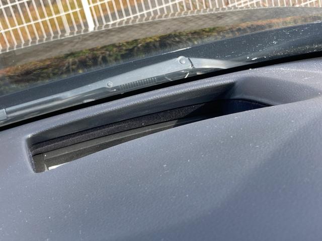 ＭＡＺＤＡ３ファストバック Ｘバーガンディ　セレクション　禁煙　ＢＯＳＥ　赤革　メモリ付きパワーシート　３６０度カメラ　純正ナビ　純正１８インチＡＷ　レーダークルーズ　ＨＵＤ　ＢＳＭ　ＥＴＣ　ＨＤＭＩ接続　フルセグ　シートヒーター　ハンドルヒーター　車検整備（28枚目）