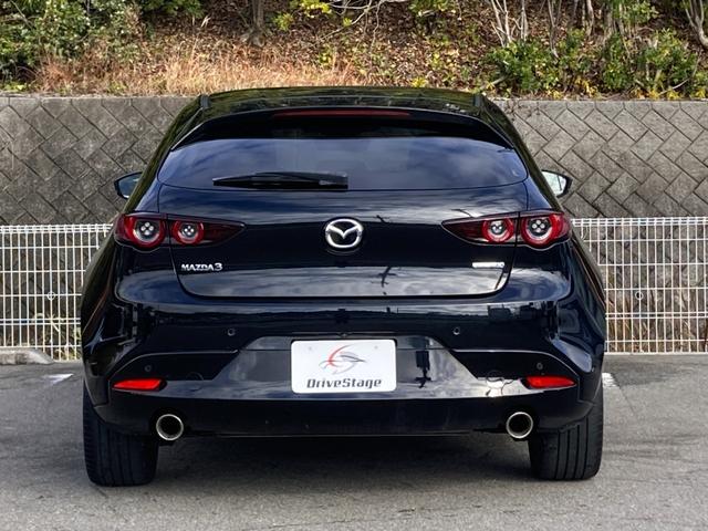 ＭＡＺＤＡ３ファストバック Ｘバーガンディ　セレクション　禁煙　ＢＯＳＥ　赤革　メモリ付きパワーシート　３６０度カメラ　純正ナビ　純正１８インチＡＷ　レーダークルーズ　ＨＵＤ　ＢＳＭ　ＥＴＣ　ＨＤＭＩ接続　フルセグ　シートヒーター　ハンドルヒーター　車検整備（42枚目）