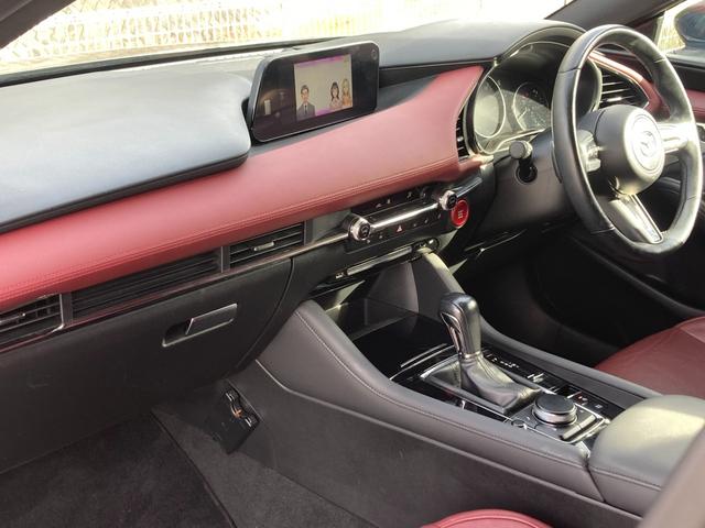 ＭＡＺＤＡ３ファストバック Ｘバーガンディ　セレクション　禁煙　ＢＯＳＥ　赤革　メモリ付きパワーシート　３６０度カメラ　純正ナビ　純正１８インチＡＷ　レーダークルーズ　ＨＵＤ　ＢＳＭ　ＥＴＣ　ＨＤＭＩ接続　フルセグ　シートヒーター　ハンドルヒーター　車検整備（44枚目）