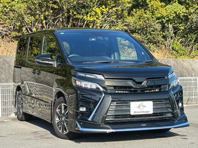 ヴォクシー ＺＳ　アルパイン９型ナビ　１２．８型フリップダウン　モデリスタエアロ　バックカメラ　両側電動スライド　レーンキープ　ＨＤＭＩ　クルーズコントロール　衝突軽減ブレーキ　ドライブレコーダー前後　ＥＴＣ　禁煙（6枚目）