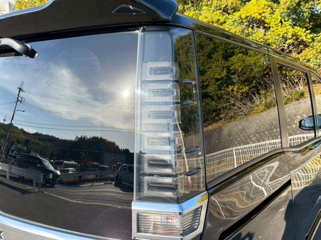 ヴォクシー ＺＳ　アルパイン９型ナビ　１２．８型フリップダウン　モデリスタエアロ　バックカメラ　両側電動スライド　レーンキープ　ＨＤＭＩ　クルーズコントロール　衝突軽減ブレーキ　ドライブレコーダー前後　ＥＴＣ　禁煙（43枚目）