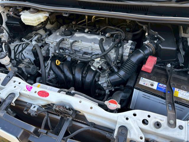 ヴォクシー ＺＳ　煌　禁煙　純正９インチナビ　バックカメラ　両側パワスラ　ドライブレコーダー　フルセグＴＶ　Ｂｌｕｅｔｏｏｔｈ　純正１６インチＡＷ　ＥＴＣ　ＬＥＤヘッドライト　オートライト　アイドリングストップ　車検整備付（36枚目）