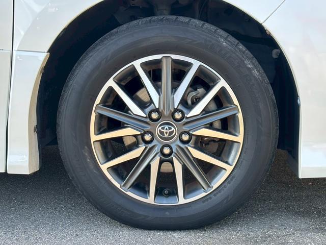 ヴォクシー ＺＳ　煌　禁煙　純正９インチナビ　バックカメラ　両側パワスラ　ドライブレコーダー　フルセグＴＶ　Ｂｌｕｅｔｏｏｔｈ　純正１６インチＡＷ　ＥＴＣ　ＬＥＤヘッドライト　オートライト　アイドリングストップ　車検整備付（41枚目）