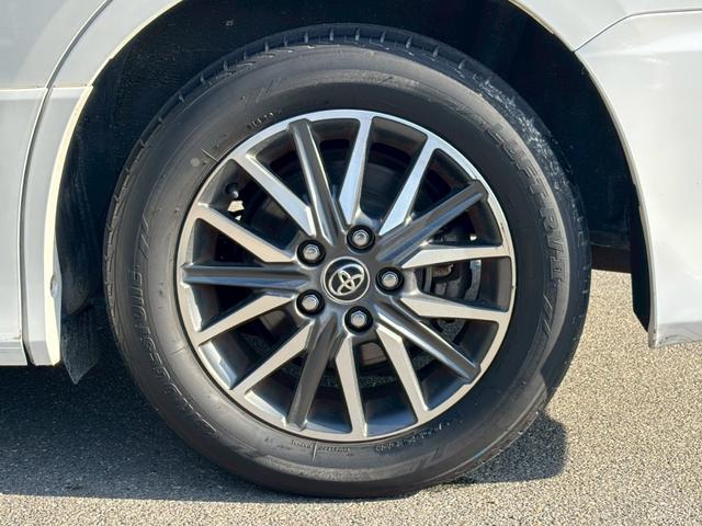 ヴォクシー ＺＳ　煌　禁煙　純正９インチナビ　バックカメラ　両側パワスラ　ドライブレコーダー　フルセグＴＶ　Ｂｌｕｅｔｏｏｔｈ　純正１６インチＡＷ　ＥＴＣ　ＬＥＤヘッドライト　オートライト　アイドリングストップ　車検整備付（43枚目）