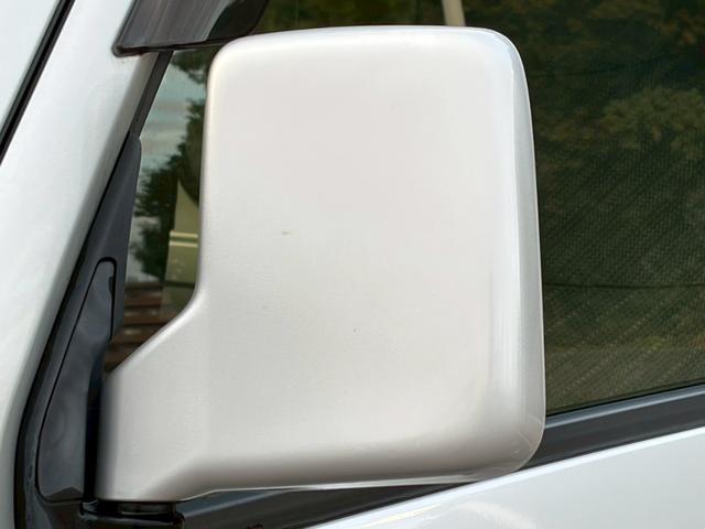 スーパーキャリイ Ｘ　４ＷＤ　三方開　禁煙車　社外メモリーナビ　バックカメラ　衝突軽減ブレーキ　レーンキープ　ＨＩＤヘッドライト　キーレスエントリー　ＥＴＣ　フルセグＴＶ　Ｂｌｕｅｔｏｏｔｈ　オートハイビーム　点検整備付（39枚目）