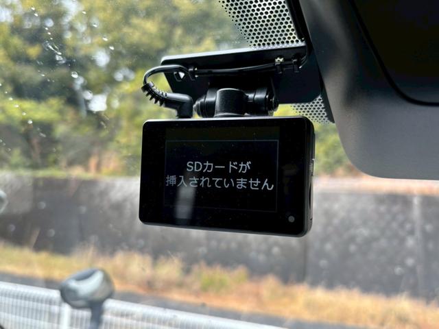 レジアスエースバン ロングスーパーＧＬ　禁煙　５型　純正ナビ　バックカメラ　後席クーラー、ヒーター　両側スライド　ドライブレコーダー　フルセグＴＶ　衝突軽減ブレーキ　レーンキープ　オートハイビーム　Ｂｌｕｅｔｏｏｔｈ　ＥＴＣ　車検整備付（19枚目）