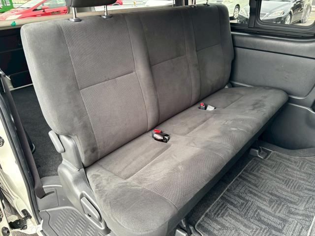 レジアスエースバン ロングスーパーＧＬ　禁煙　５型　純正ナビ　バックカメラ　後席クーラー、ヒーター　両側スライド　ドライブレコーダー　フルセグＴＶ　衝突軽減ブレーキ　レーンキープ　オートハイビーム　Ｂｌｕｅｔｏｏｔｈ　ＥＴＣ　車検整備付（22枚目）