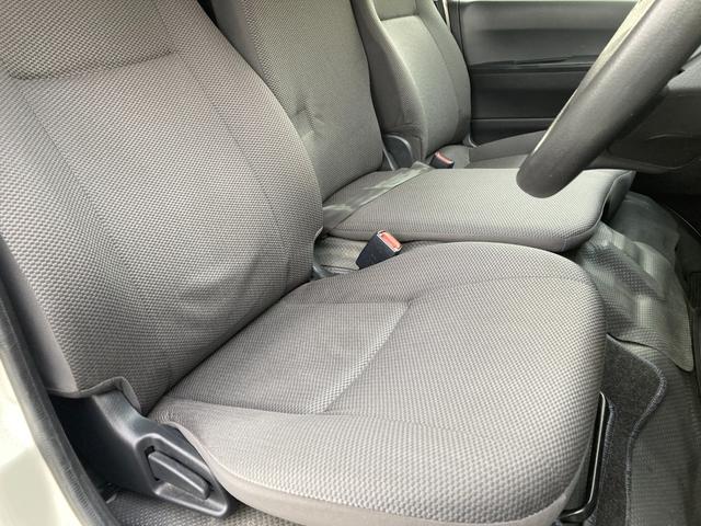 ハイエースバン ＤＸ　ＧＬパッケージ　ワンオーナー　禁煙　ストラーダ９インチナビ　ＡＣ１００Ｖ　リアヒーター　リアクーラー　バックカメラ　フルセグ　ＥＴＣ　Ｂｌｕｅｔｏｏｔｈ接続　ＣＤ／ＤＶＤ再生　キーレス　電格ミラー　ディーゼルターボ（14枚目）