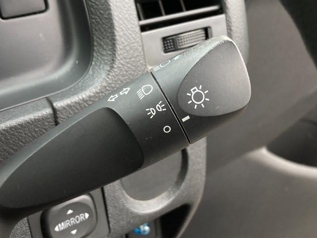 ハイエースバン ＤＸ　ＧＬパッケージ　ワンオーナー　禁煙　ストラーダ９インチナビ　ＡＣ１００Ｖ　リアヒーター　リアクーラー　バックカメラ　フルセグ　ＥＴＣ　Ｂｌｕｅｔｏｏｔｈ接続　ＣＤ／ＤＶＤ再生　キーレス　電格ミラー　ディーゼルターボ（22枚目）