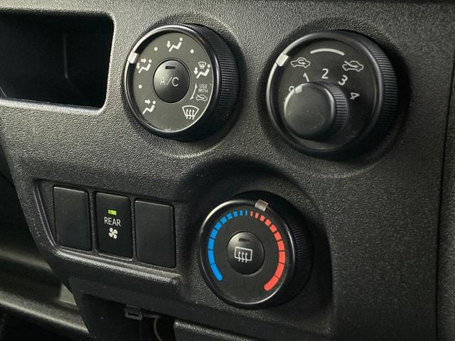 ハイエースバン ＤＸ　ＧＬパッケージ　ワンオーナー　禁煙　ストラーダ９インチナビ　ＡＣ１００Ｖ　リアヒーター　リアクーラー　バックカメラ　フルセグ　ＥＴＣ　Ｂｌｕｅｔｏｏｔｈ接続　ＣＤ／ＤＶＤ再生　キーレス　電格ミラー　ディーゼルターボ（27枚目）