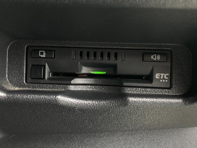 ハイエースバン ＤＸ　ＧＬパッケージ　ワンオーナー　禁煙　ストラーダ９インチナビ　ＡＣ１００Ｖ　リアヒーター　リアクーラー　バックカメラ　フルセグ　ＥＴＣ　Ｂｌｕｅｔｏｏｔｈ接続　ＣＤ／ＤＶＤ再生　キーレス　電格ミラー　ディーゼルターボ（28枚目）