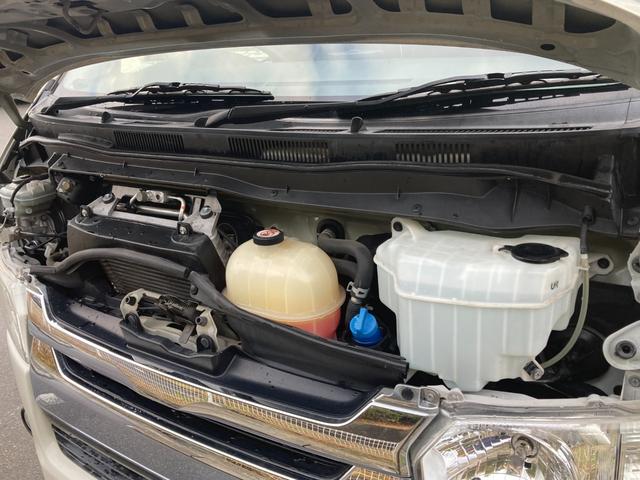 ハイエースバン ＤＸ　ＧＬパッケージ　ワンオーナー　禁煙　ストラーダ９インチナビ　ＡＣ１００Ｖ　リアヒーター　リアクーラー　バックカメラ　フルセグ　ＥＴＣ　Ｂｌｕｅｔｏｏｔｈ接続　ＣＤ／ＤＶＤ再生　キーレス　電格ミラー　ディーゼルターボ（38枚目）