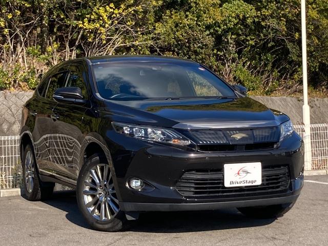 ハリアー プレミアム　禁煙車　純正ナビ　フロント・バックカメラ　ハーフレザーシート　パワーシート　レーダークルーズコントロール　衝突軽減ブレーキ　レーンキープ　パワーバックドア　ＬＥＤヘッドライト　純正１８インチアルミ（8枚目）