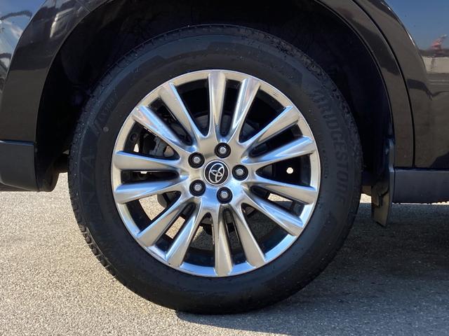 ハリアー プレミアム　禁煙車　純正ナビ　フロント・バックカメラ　ハーフレザーシート　パワーシート　レーダークルーズコントロール　衝突軽減ブレーキ　レーンキープ　パワーバックドア　ＬＥＤヘッドライト　純正１８インチアルミ（39枚目）