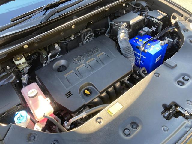 ハリアー プレミアム　禁煙車　純正ナビ　フロント・バックカメラ　ハーフレザーシート　パワーシート　レーダークルーズコントロール　衝突軽減ブレーキ　レーンキープ　パワーバックドア　ＬＥＤヘッドライト　純正１８インチアルミ（42枚目）